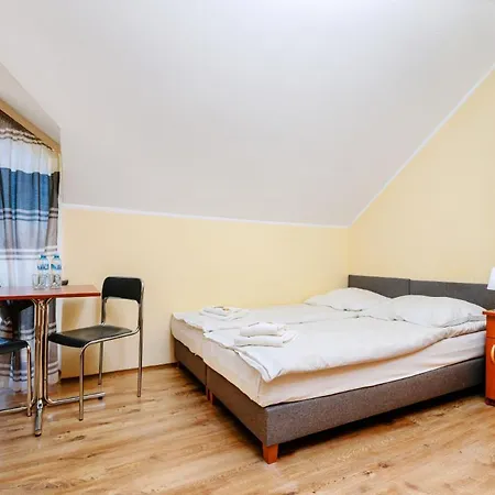 Chantal منزل للإقامة *